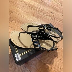 Daya by Zendaya: Women’s Mallory Flat Sandals